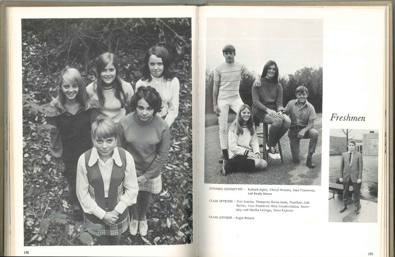 Big Walnut High School Yearbook. 1971: The Eagle (88)