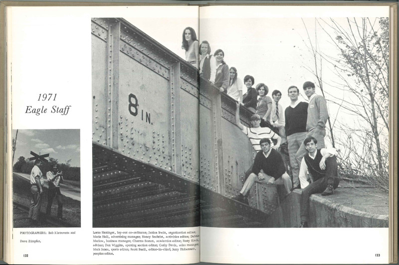 Big Walnut High School Yearbook. 1971: The Eagle (69)